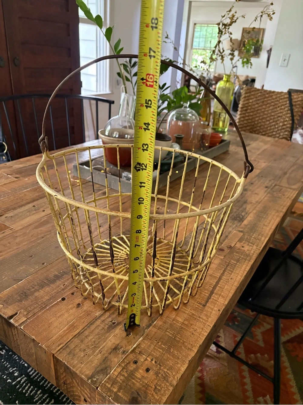 Vintage Distressed Yellow Wire Metal Egg Collection Gathering Handled Basket